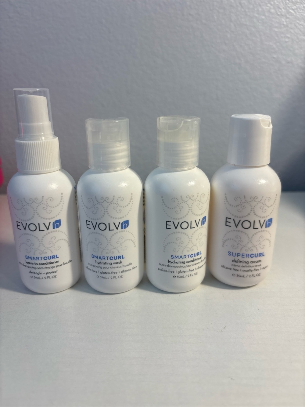 EVOLVh Love Your Curls Discovery Kit 4-Piece Set 2 oz Each New Travel Size. 
New